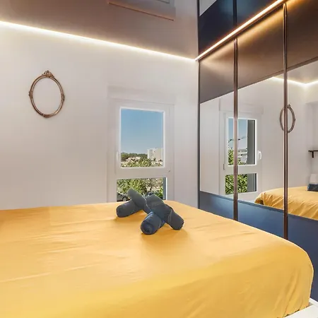 Golden Luxury House Apartment *