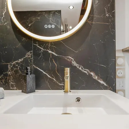 Апартаменты Golden Luxury House Агд