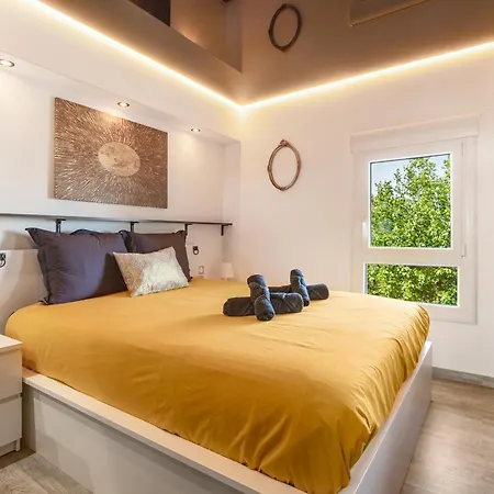 Golden Luxury House * Агд